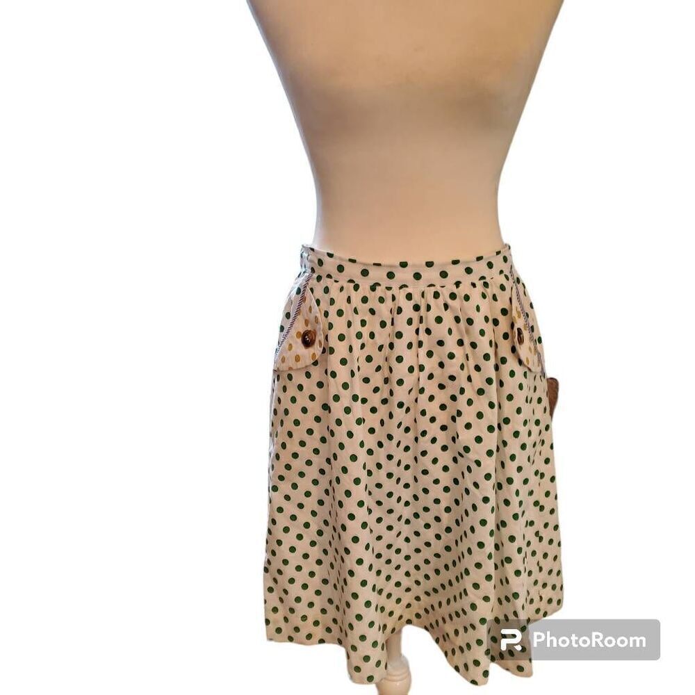 Polka Dot A-Line Skirt in Beige and Green